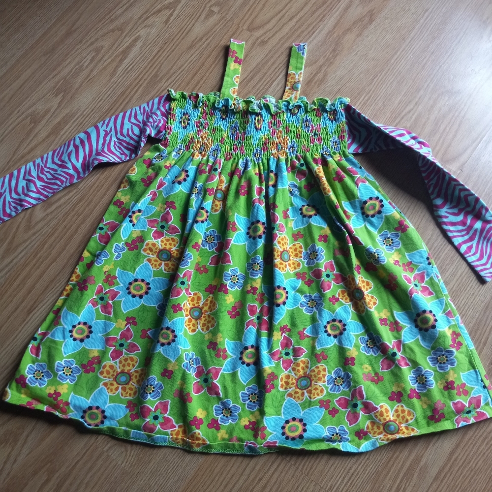 Rare Editions girls size 6 knit smocked sundress